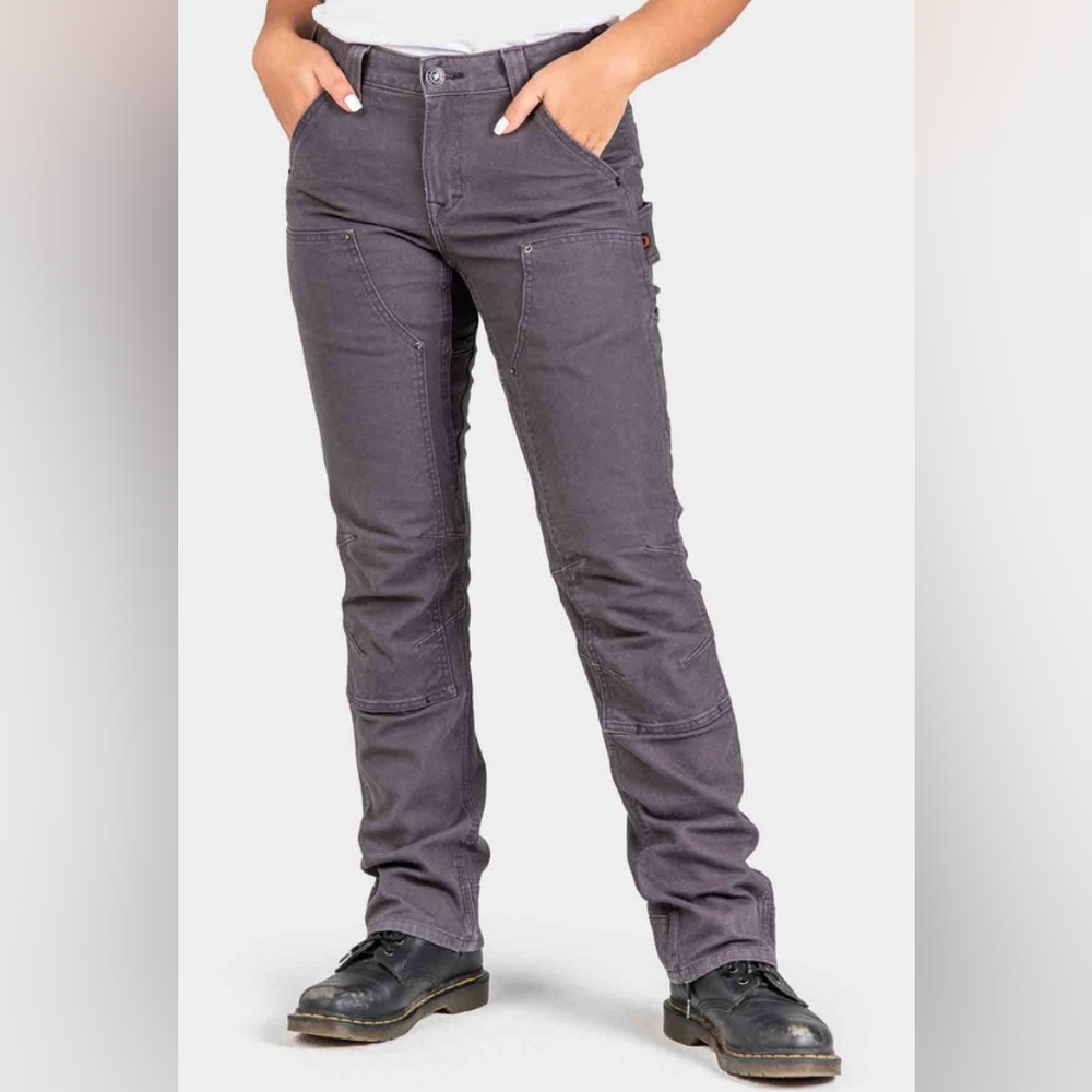 Women's Straight-Leg Utility Pants in Charcoal